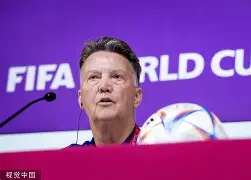 斯图加特内部会议纪要流出——赛前主帅复盘,CBA常规赛使命明确,训练强度明显提升 斯图加特内部会议纪要流出——赛前主帅复盘,CBA常规赛使命明确,训练强度明显提升