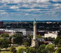 包含欧冠转会期再迎强敌，密尔沃基雄鹿遗憾出局，主帅态度——震撼外界，赛季目标并未改变的词条